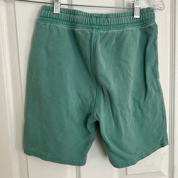 Mini Boden Garment Dyed Shorts Green - Picture 4 of 4